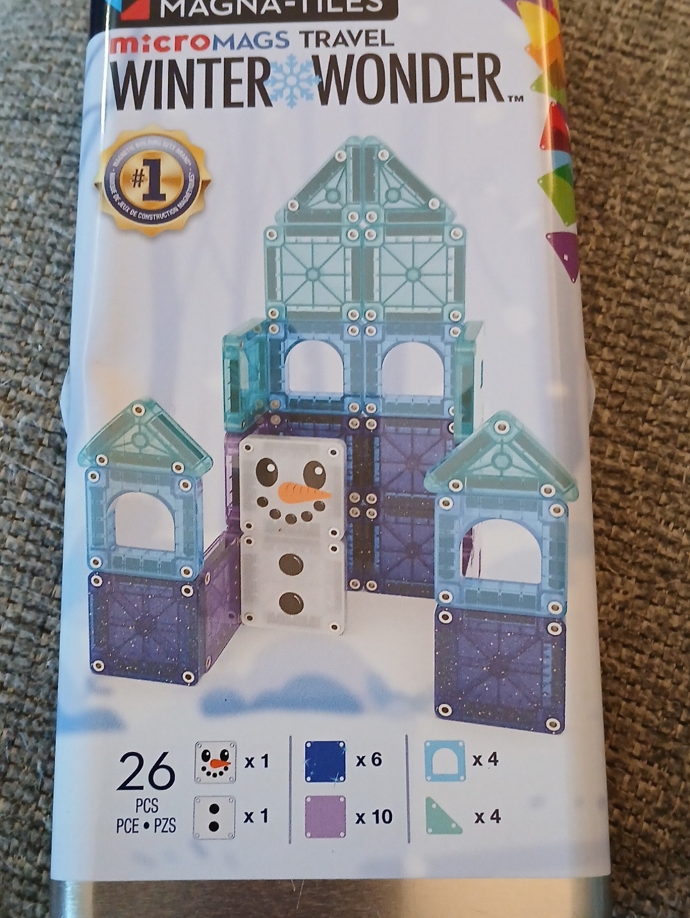 microMAGs Travel Winter Wonder Magnetic Building Set – Blue & Purple